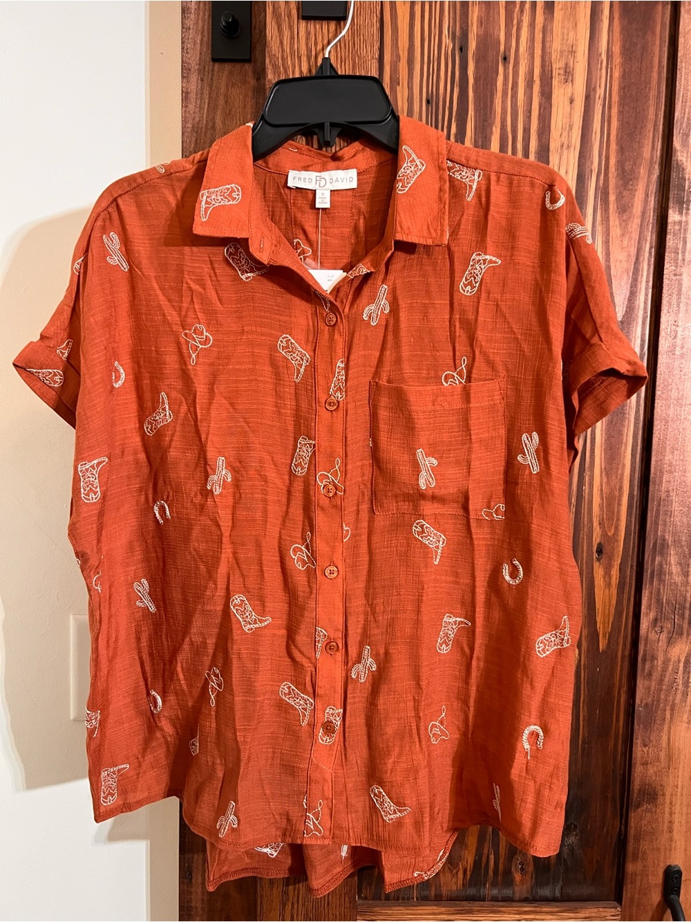 Fred David women’s  Rust Short-Sleeve Button-Up Shirt